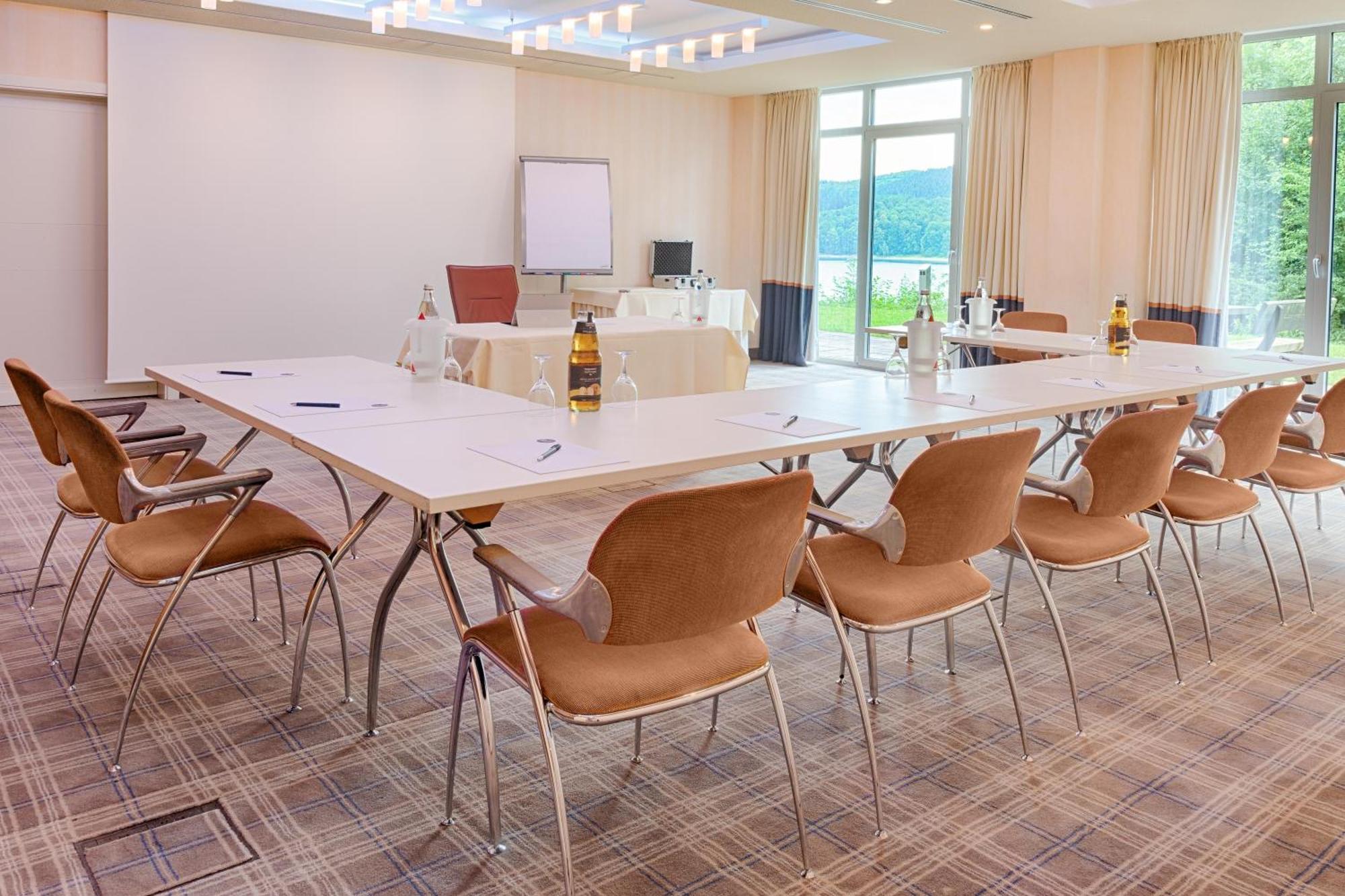 Welcome Hotel Meschede Hennesee מראה חיצוני תמונה