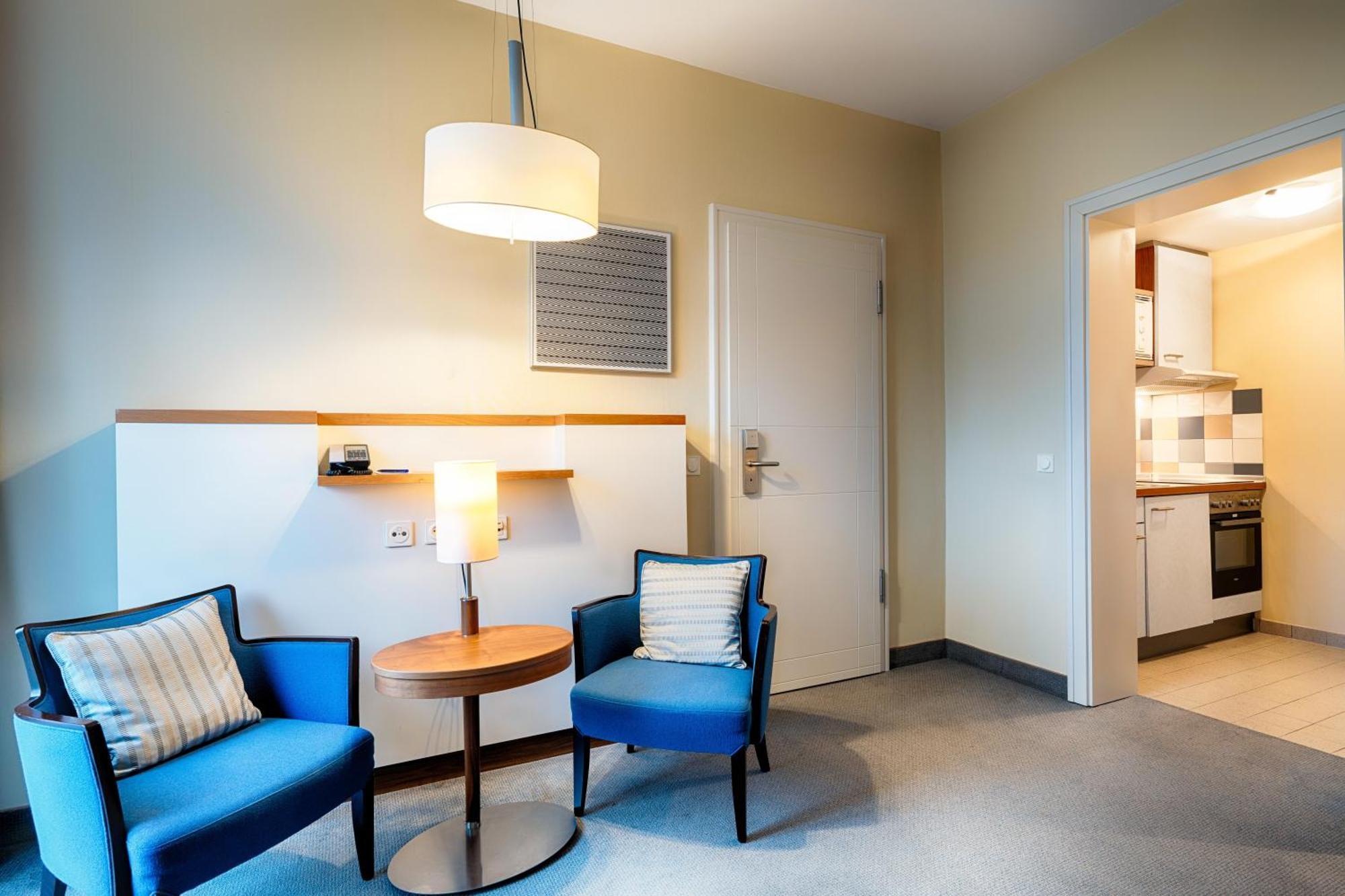 Welcome Hotel Meschede Hennesee מראה חיצוני תמונה