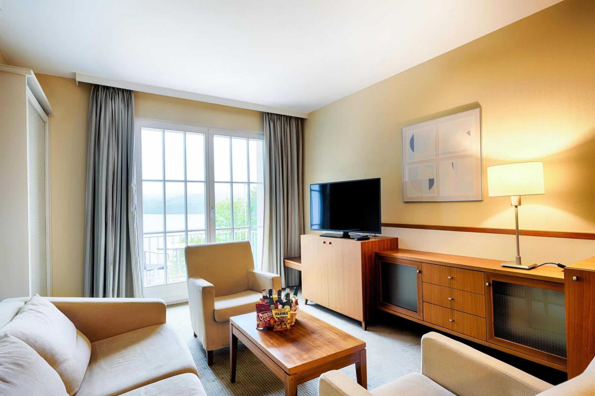 Welcome Hotel Meschede Hennesee מראה חיצוני תמונה