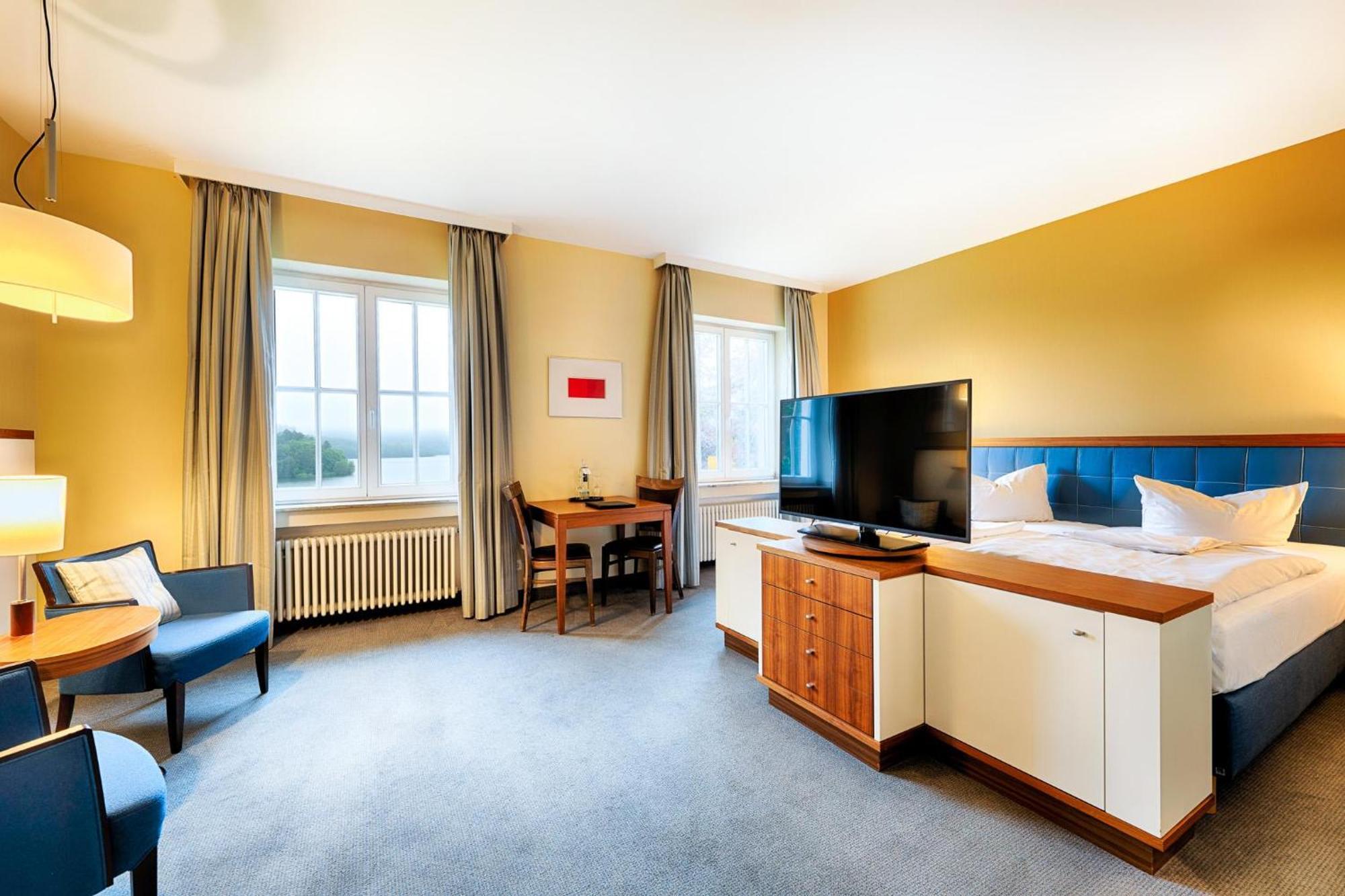 Welcome Hotel Meschede Hennesee מראה חיצוני תמונה